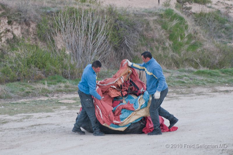 20100405_062629 D300.jpg - Unwrapping the balloon itself which is called an envelope.  It is made of nylon